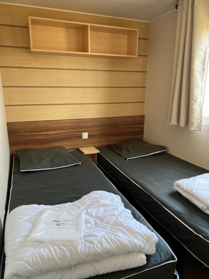 Mobilhome 4 Ca61 Vias Eksteriør bilde